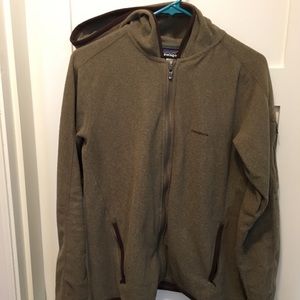 Women’s Size M Patagonia Full Zip Hooded Fleece